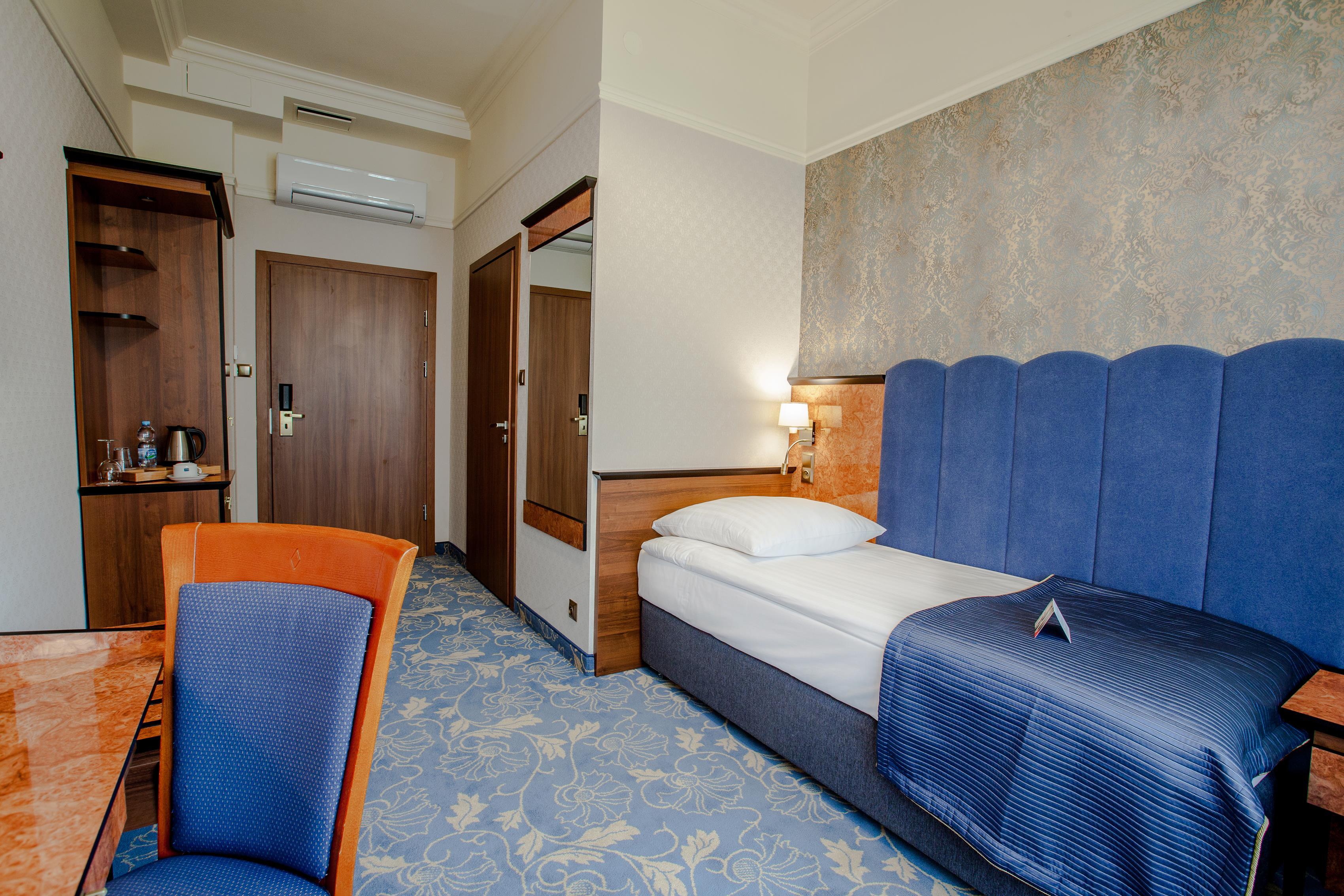 Hotel Diament Plaza Gliwice Exterior photo